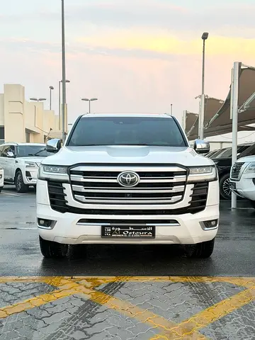 Toyota Land Cruiser 2025 GXR GCC Specs