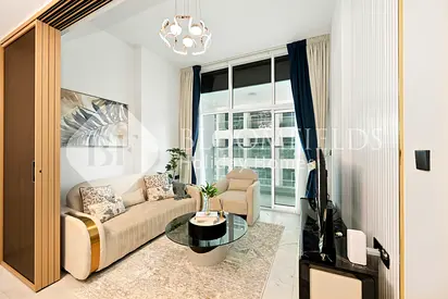 Premium 1BR | Private Pool | High Floor