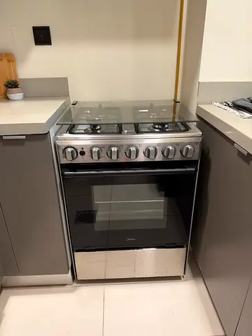 Midea Stove