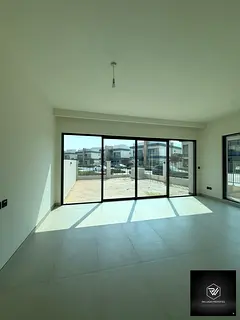5-Bedroom Villa | Single Row | Lagoon & Park View | Costa Brava