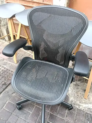 We are selling Herman Miller Aeron chair for selling.