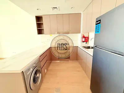Chiller free building || Studio apartment for rent || Front off the building bus stop