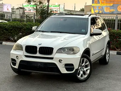 BMW X5 XDRIVE35i 3.0L - GCC SPECS - ACCIDENT FREE - EXCELENT CONDITION