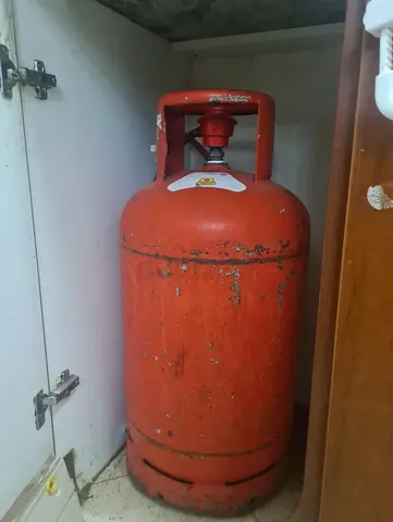 Used LPG Gas Cylinder - 25kg (Rusty but Functional)