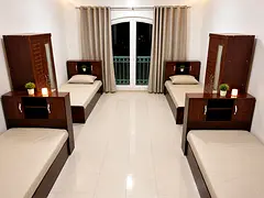 Premium bedspace in Discovery gardens/ 4 person sharing/ Indian Males