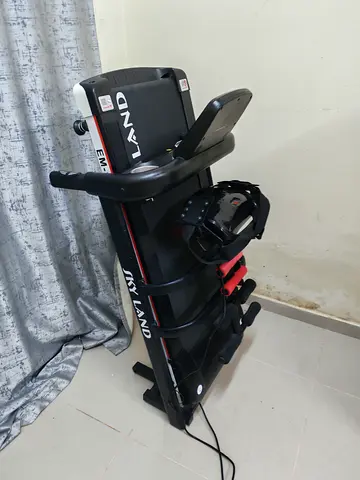 Skyland Treadmill