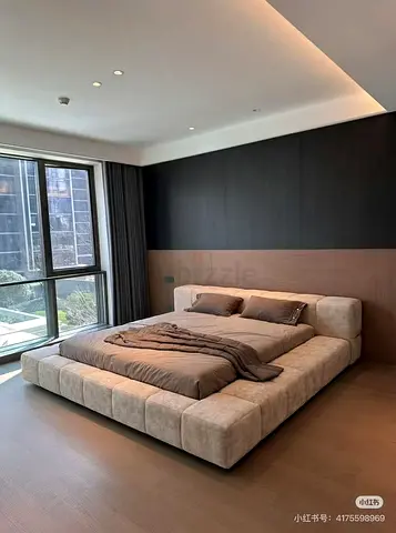 upholstered platform bed (king) in beige, modern design