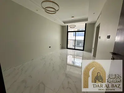 شهر مجاني! شقة راقية غرفتين وصالة في الحميدية – عجمان، بناية جديدة أول ساكن، بلكونة، حمامين وتكييف مركزي، قريبة من محكمة عجمان، فرصة مميزة للسكن.