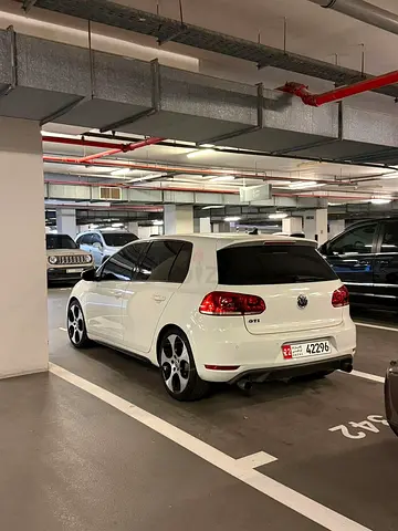 Volkswagen Golf GTI 2012 Base GCC Specs