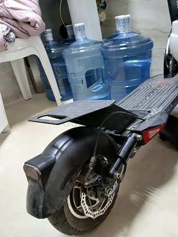 Used rear-wheel electric scooter (single motor) - good working condition