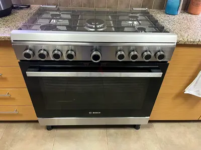 Bosch latest model 5Burner Full Gas Cooker 90cm