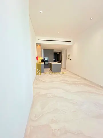 3 BR + STORE + LAUNDRY | PRIVATE POOL | PARK & COMMUNITY VIEW