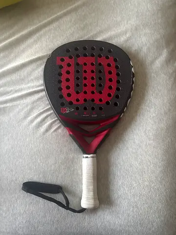 Padel racket Wilson bela v3