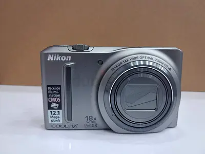 Nikon Coolpix S 9100
