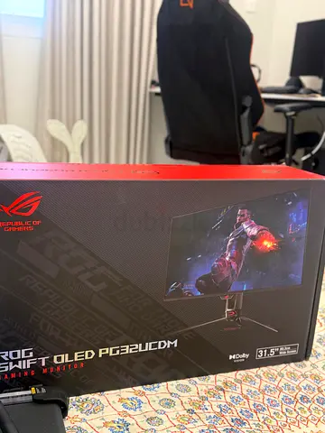 ‏ ROG SWIFT OLED PG32UCDM