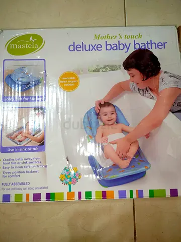 Mastela Mother’s Touch Deluxe Baby Bather - Foldable, Removable Head Support