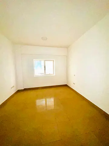*Limited offer*2bhk with wardrobe available for family just in 40k with 6 payments near to al Nahda park