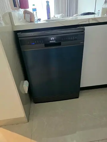 Siemens iq300 black dishwasher
