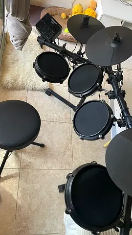 Electronic drums