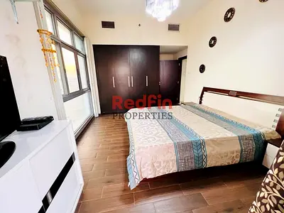 Large 2 BHK /Ready To Move / Closed Kitchen / Chiller Free