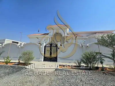 فيلا للإيجار في الرحمانية، الشارقة | 3 غرف ماستر، مساحة 10,000 قدم مربع
