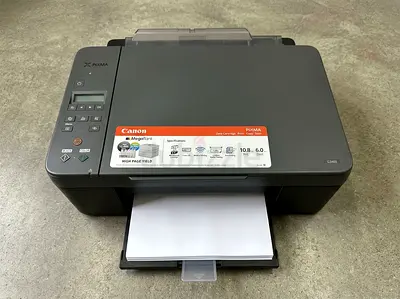 Canon PIXMA All-in-One Inkjet Printer (Good Working Condition) with ink and paper