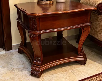 Wooden Side Table – Rich Look