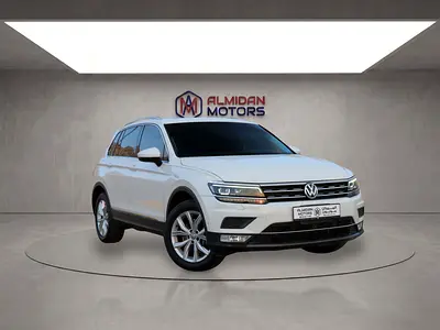 2017 Volkswagen Tiguan SEL, Single Owner, Full Agency Service History, GCC S