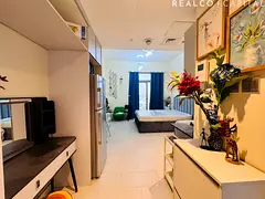 Fully Furnished Available 31st Octuber Monthly 5350 - 4 Cheques All Bills