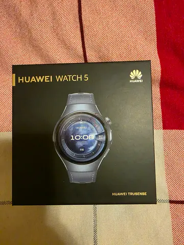 Huawei Watch GT (smartwatch) with original box - excellent condition. ONLY CASH PAYMENT