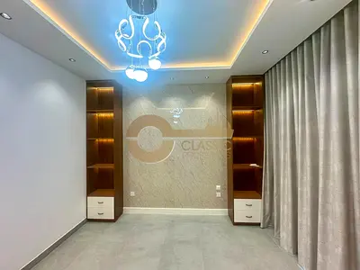 NEAR POOL AND PARK | SINGLE ROW | FURNISHED