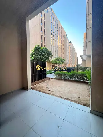 استوديو واسع مع بلكونة في الممشى