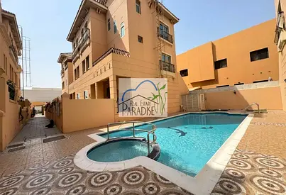 Away from fly zone Private entrance 3 bedrooms all master villa living-dining area/tv lounge/pantry kit/3 parking/maid room/shared pool/rent in mirdif