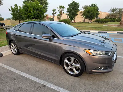 2014 Ford Fusion SE GCC Specs well maintained