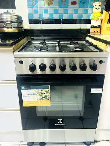 Electrolux 4-Burner Gas Cooker with Oven - Good Working Condition