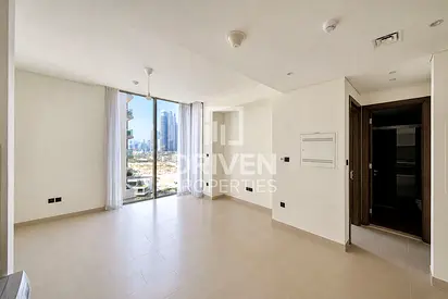 Burj Khalifa View | High floor with Balconies