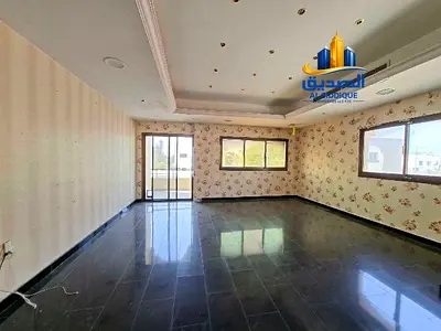 Big 4bhk Majlis Hall Maid Room Hot Offer 80k