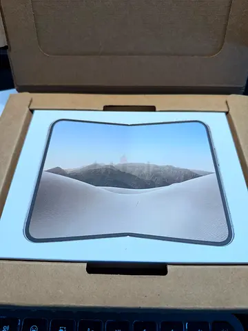Apple iPhone Duo - 1TB Silver - Opened Box