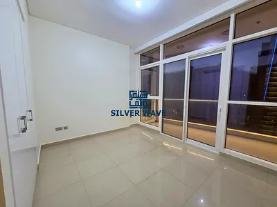 Spacious 4BR | Ready To Move | Full Sea View
