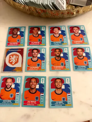 Lot of Netherlands national team Panini-style football stickers/cards