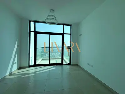 HIGH FLOOR/ Semi-Closed KitchenI Open View |