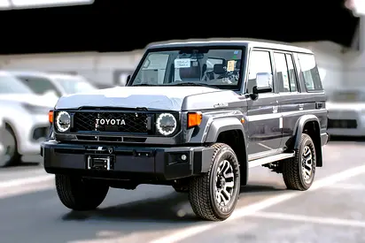 2026 Toyota LC 76 LX (4.0 Petrol) Fully loaded with Cool box and Air Compressor. GCC Specs