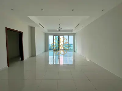 Luxury 3bedroom with balcony and parking free