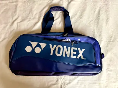 YONEX BADMINTON RACKET KIT BAG
