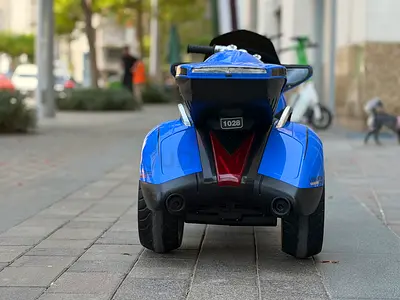 Kids Ride-On Blue Electric Jet Ski Toy - Good Condition