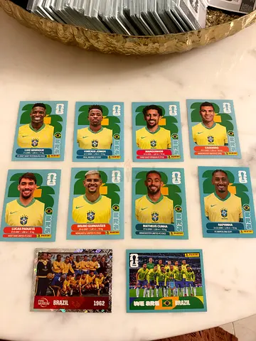 Lot of Brazil national team collectible football cards - mixed players