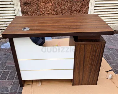 Brand New 100 Cm Office Table