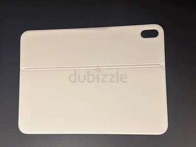 (BRAND NEW) Magic Keyboard for iPad (11th generation) 11‑inch - Arabic - White