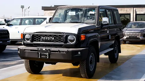 Toyota Land Cruiser 70 Series LC 76 LX 2.8 DIESEL GCC Specs