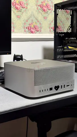 Mac Studio M2 Max / 32GB / 1TB Storage